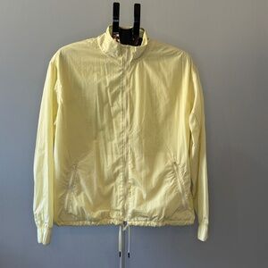 Calia Lightweight Windbreaker Jacket in Soft/Butter Yellow – Size M